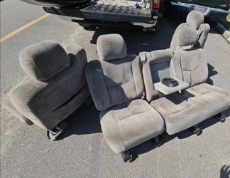 Chevy seats 2nd row 2002