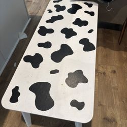 Cow Table