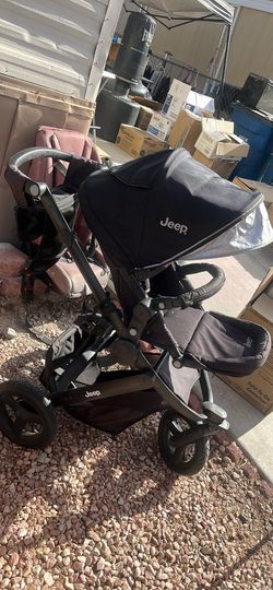 Baby items , jeep jogger, baby bath, Diono seat, lalo chair, baby girl clothes