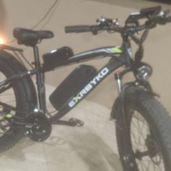 EXRBYKO 26" Full size E-bike. (Read discription not free)