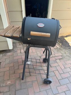 Charcoal grill