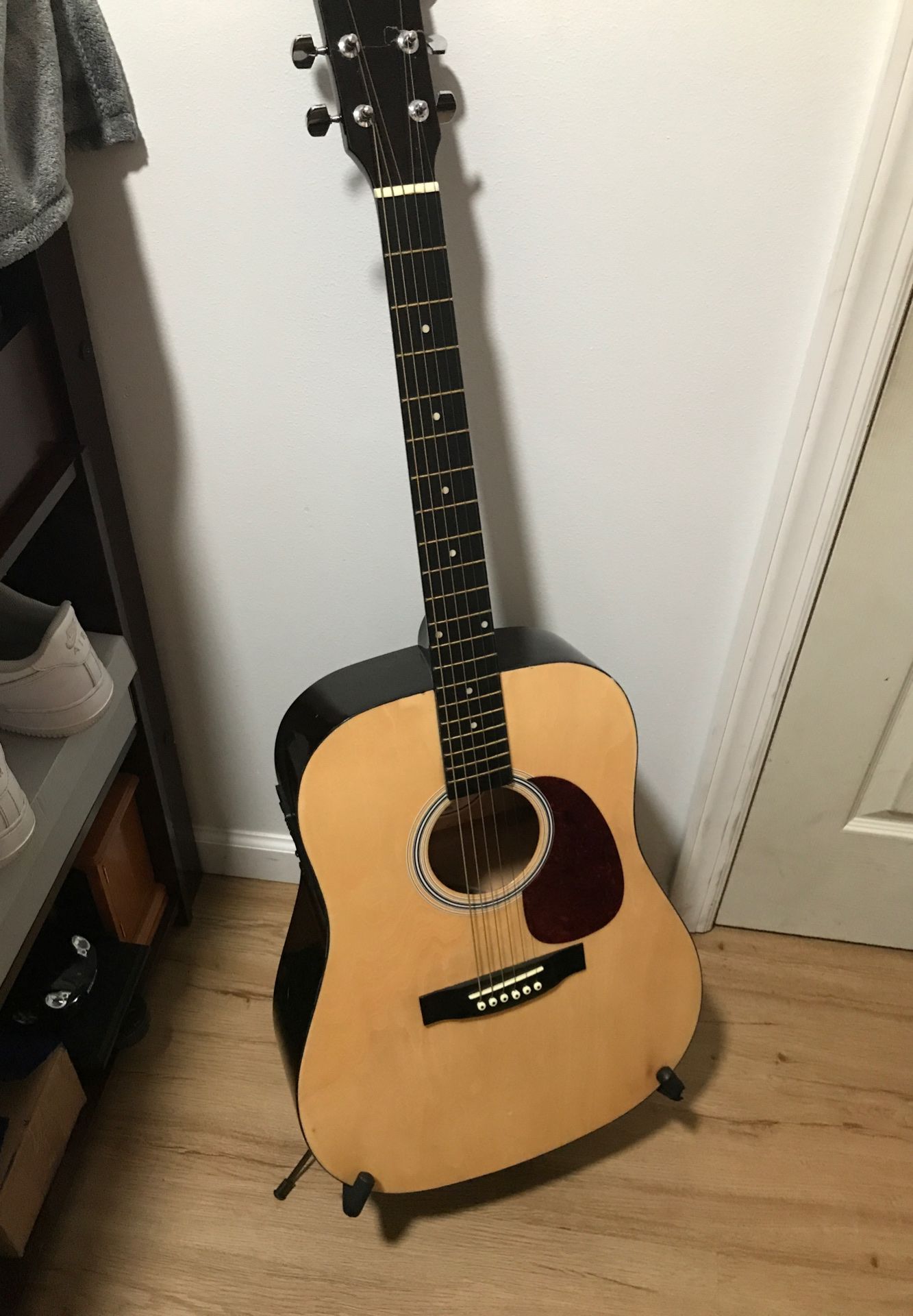 Acoustic Guitar
