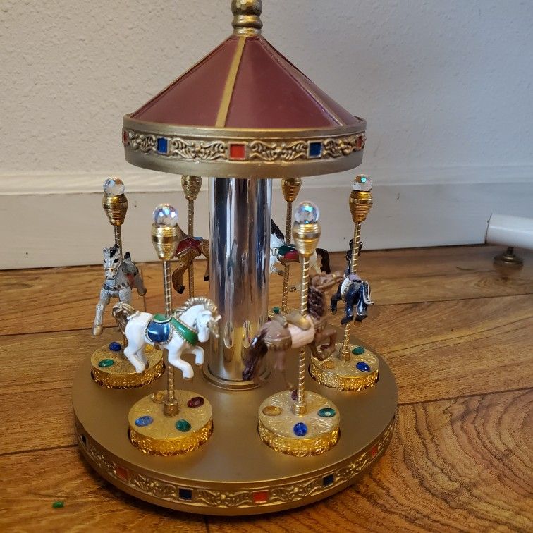 SPOONTIQUES PEWTER 1986 CAROUSEL