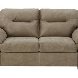 Maderla Pebble Loveseat