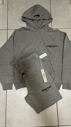 Essentials set (Dark Oat) sizes XS, S, M, L