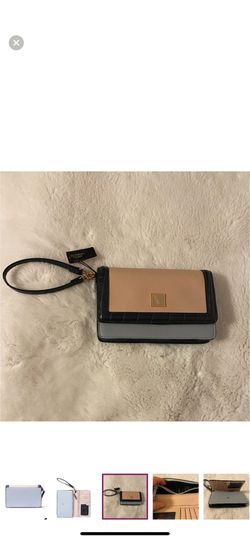 Tech Wristlet