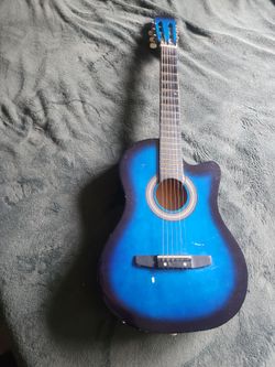 Acoustic Traumatized Guitar