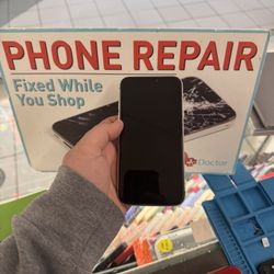 I phone 11 unlocked 64GB