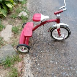 Tricycle 