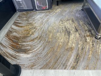 7x10 rug asking $65!!!
