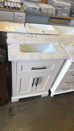 24 in vanity bathroom brand new $249
