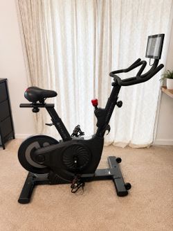 Echelon Connect EX-4S Smart Exercise Bike w/ Touchscreen Monitor