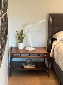 Iconic Herman Miller Mid-Century Modern White Leaf Light Table Desk Lamp Swivel LED Dimmable - Modern Design! (Retail $1,000+)