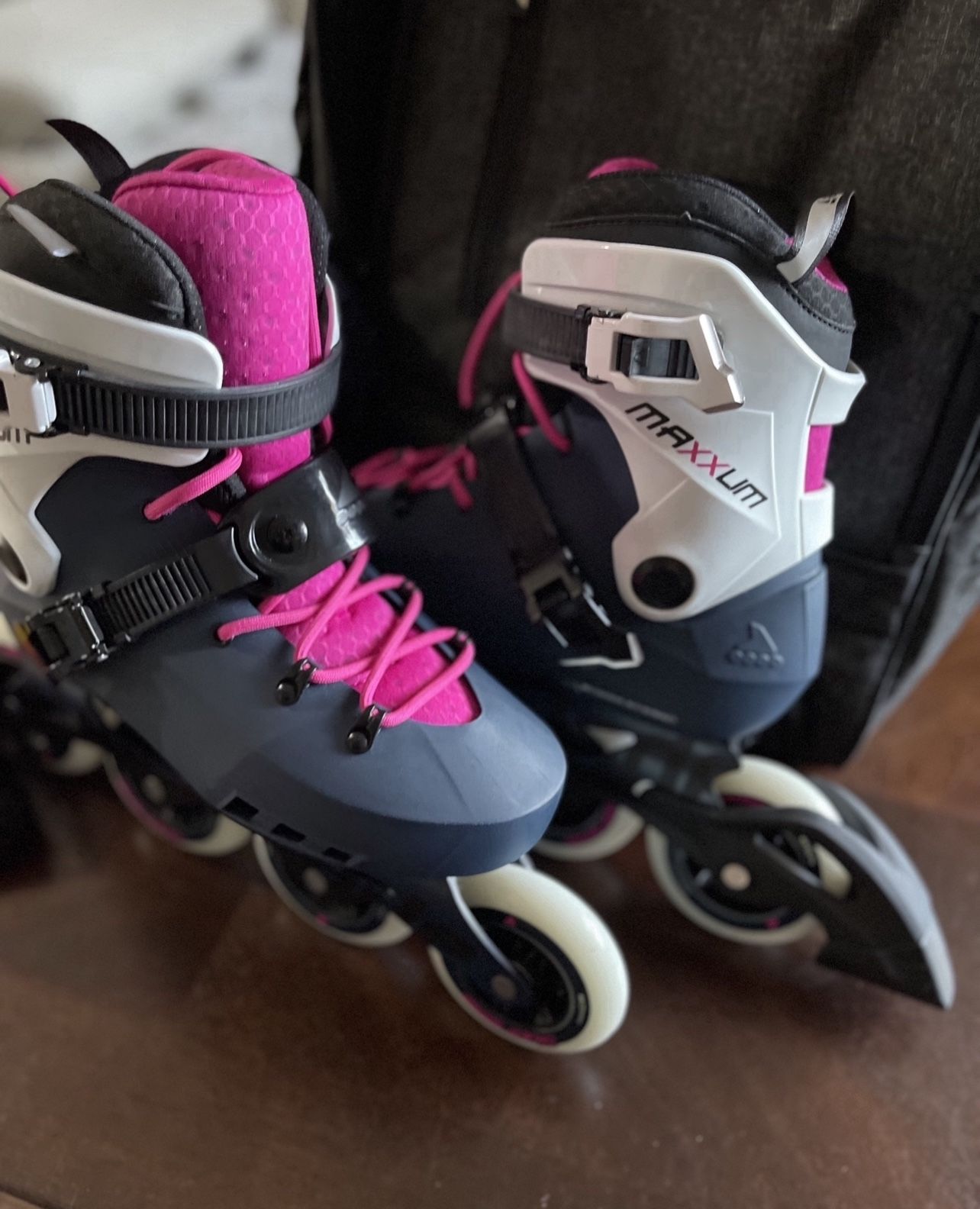 Rollerblade Maxxum Edge 90 Inline Skate (Women's) Size 8 My Price Is