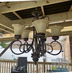 Beautiful Chandelier for your home. Pick Up near Oakton st. and Milwaukee Ave. in Niles, IL