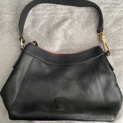 Dooney & Bourke Purse