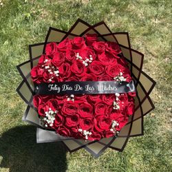 Ramo Buchon Roses Flower Bouquet 