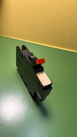 20 Amp Single Pole Circuit Breaker