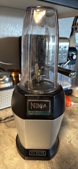 ) Ninja BL450C, Licuadora personal Nutri Pro para jugos, batidos y batidos