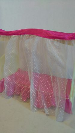 1983 VINTAGE GLOW IN THE DARK BED AND CANOPYCOVER FLOWER PRINCESS DOLL FAIRYTALE DREAM BED FOR BARBIES OR ANY 12" DOLL (DOLL NOT INCLUDED)