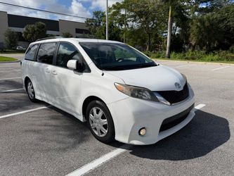 2011 Toyota Sienna