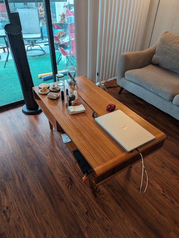 Wooden Coffee Table 