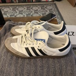 Sambas Size 11