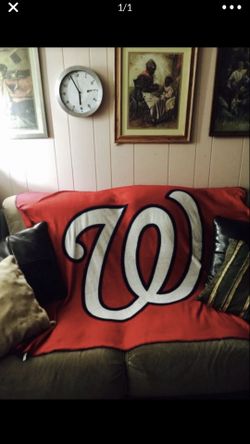 Washington nationals throw blanket