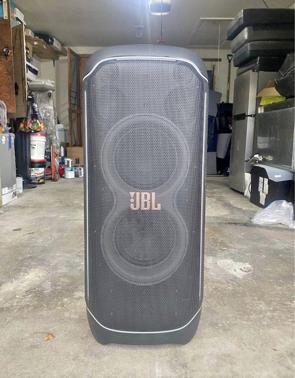 JBL Ultimate Portable Partybox Slightly used