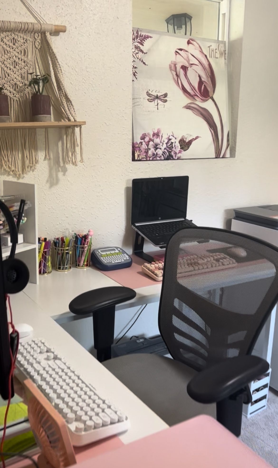 Office Chair . 