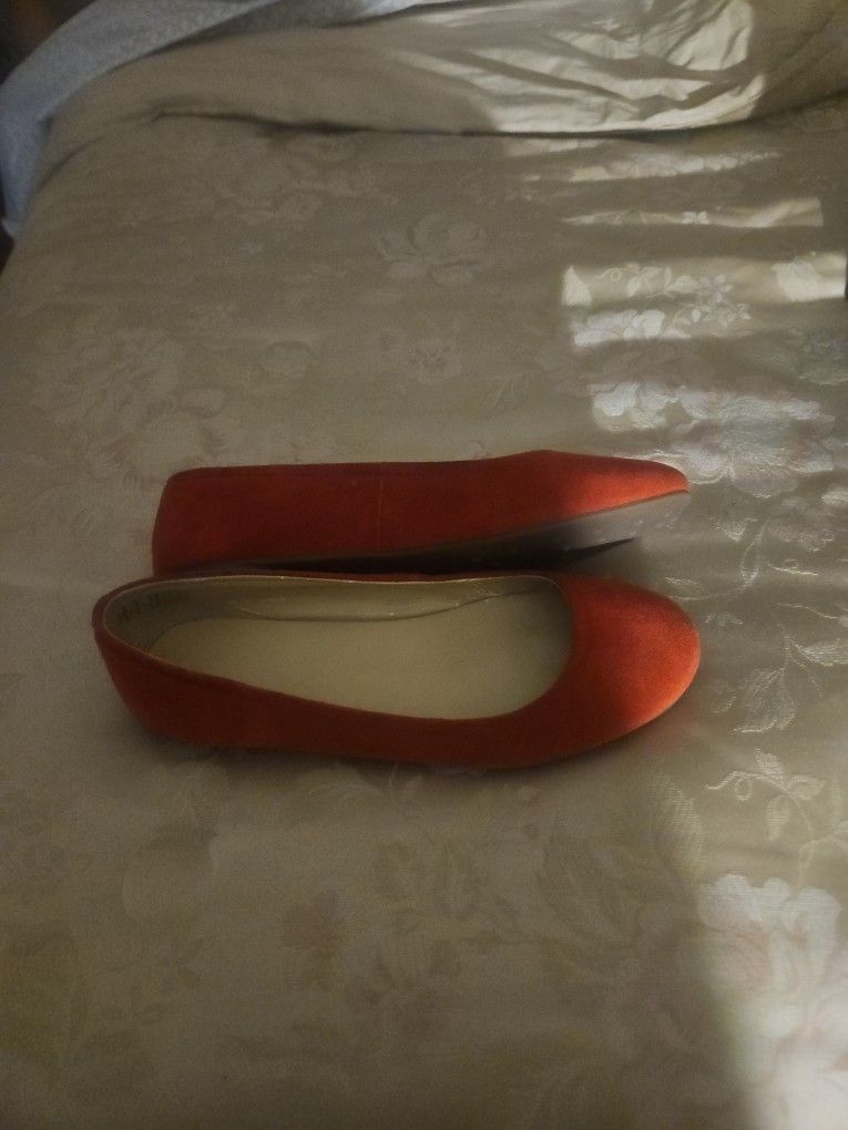 Lands End Red Suede 81/2 Flats