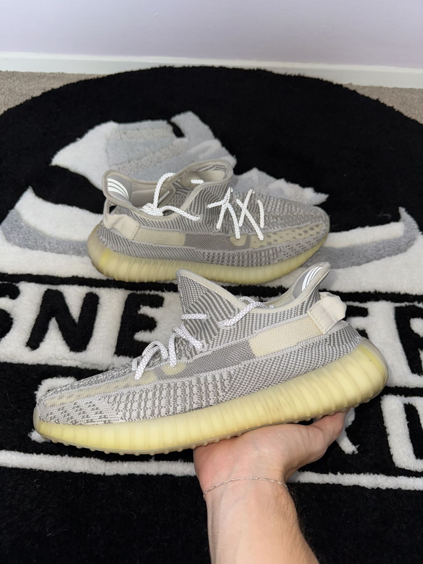Adidas Yeezy Boost 350 V2 Static Non-Reflective 2018 (Size 10)