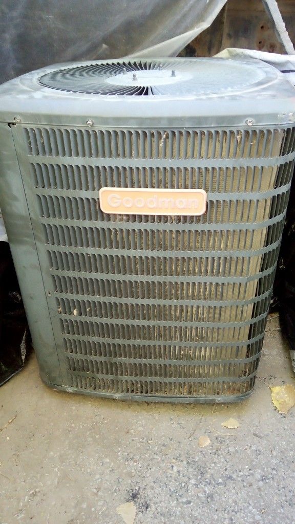 Goodman Central Air conditioning unit for Sale in Kansas City, MO OfferUp