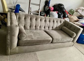 Tufted Velvet Sofa with Bolster Pillows
