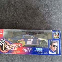 Brand New 1/24 Scale Collectible Race Car