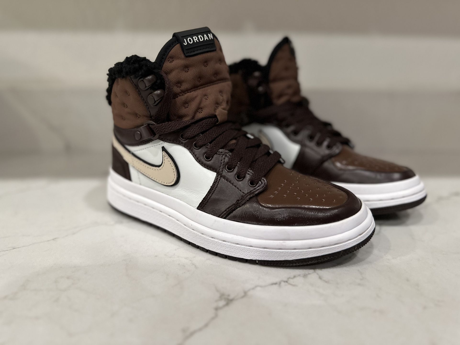 Nike Womens Air Jordan 1 Acclimate Chocolate!