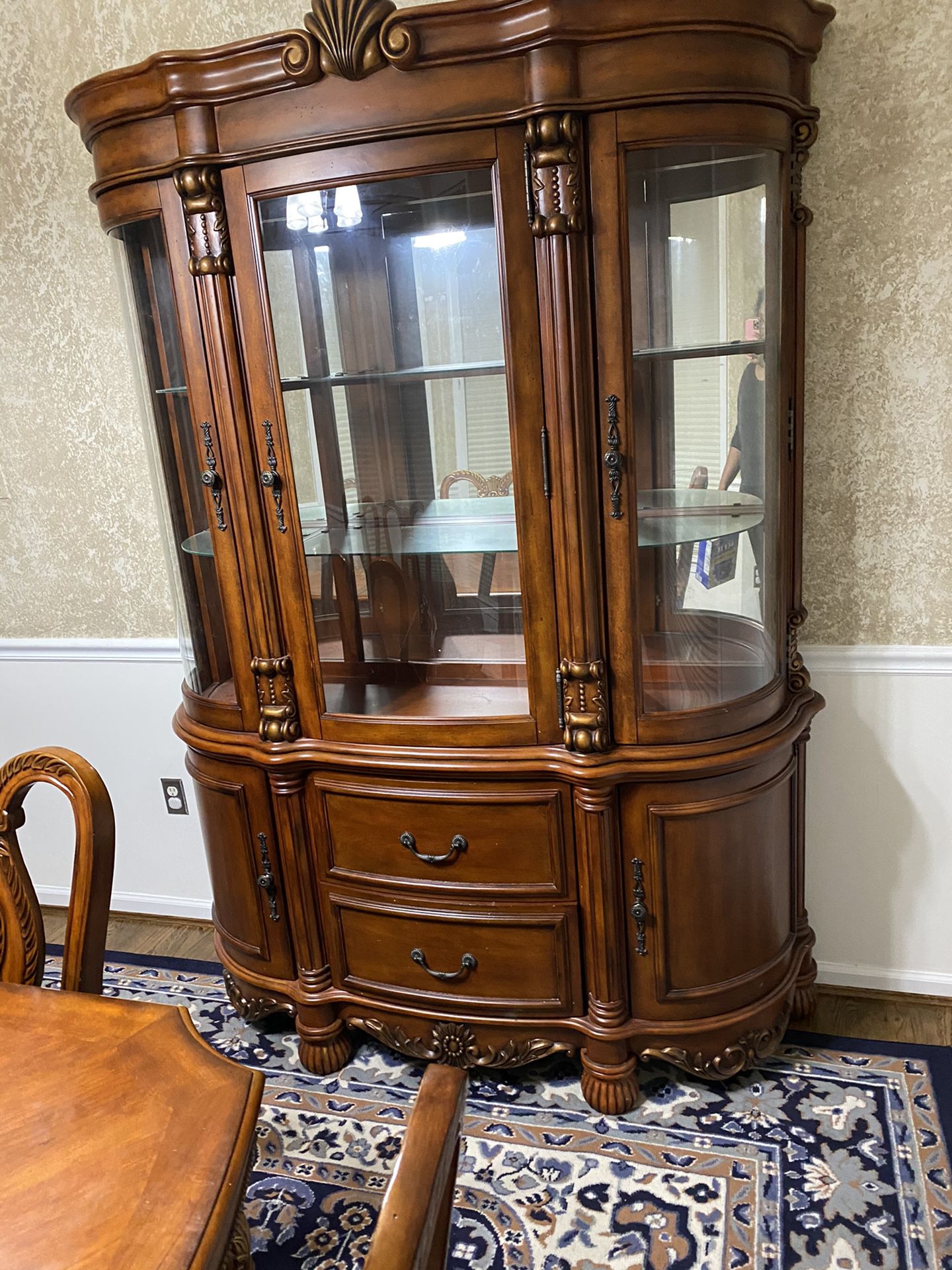 Dining table and 6 chairs with china cabinet