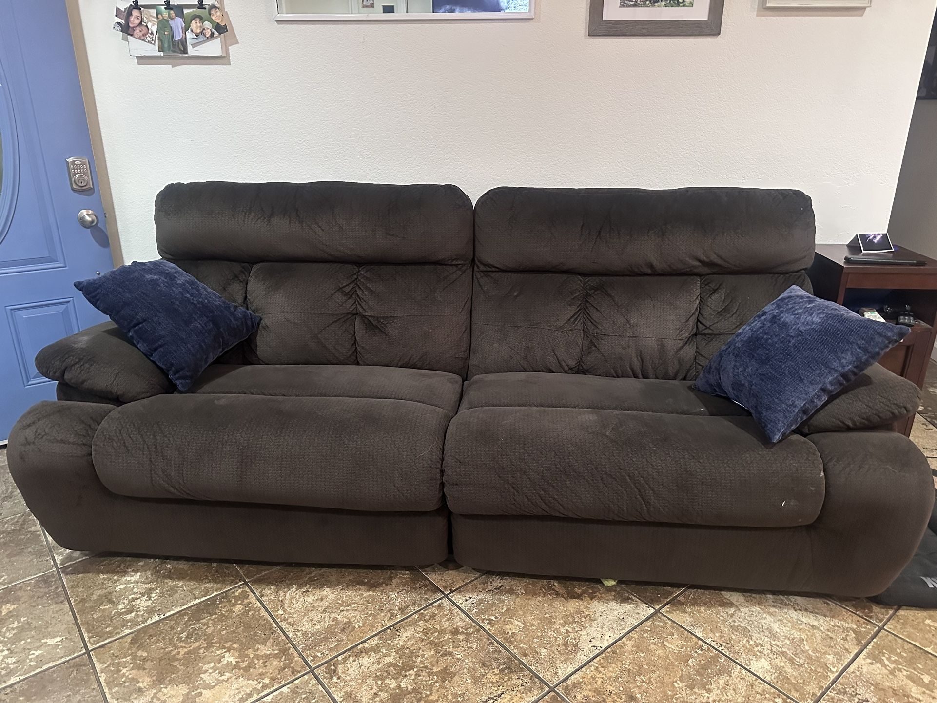 Reclining Sofa