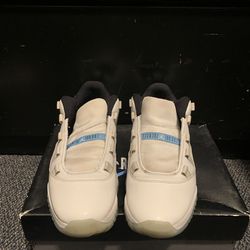 Jordan 11 low legend blue