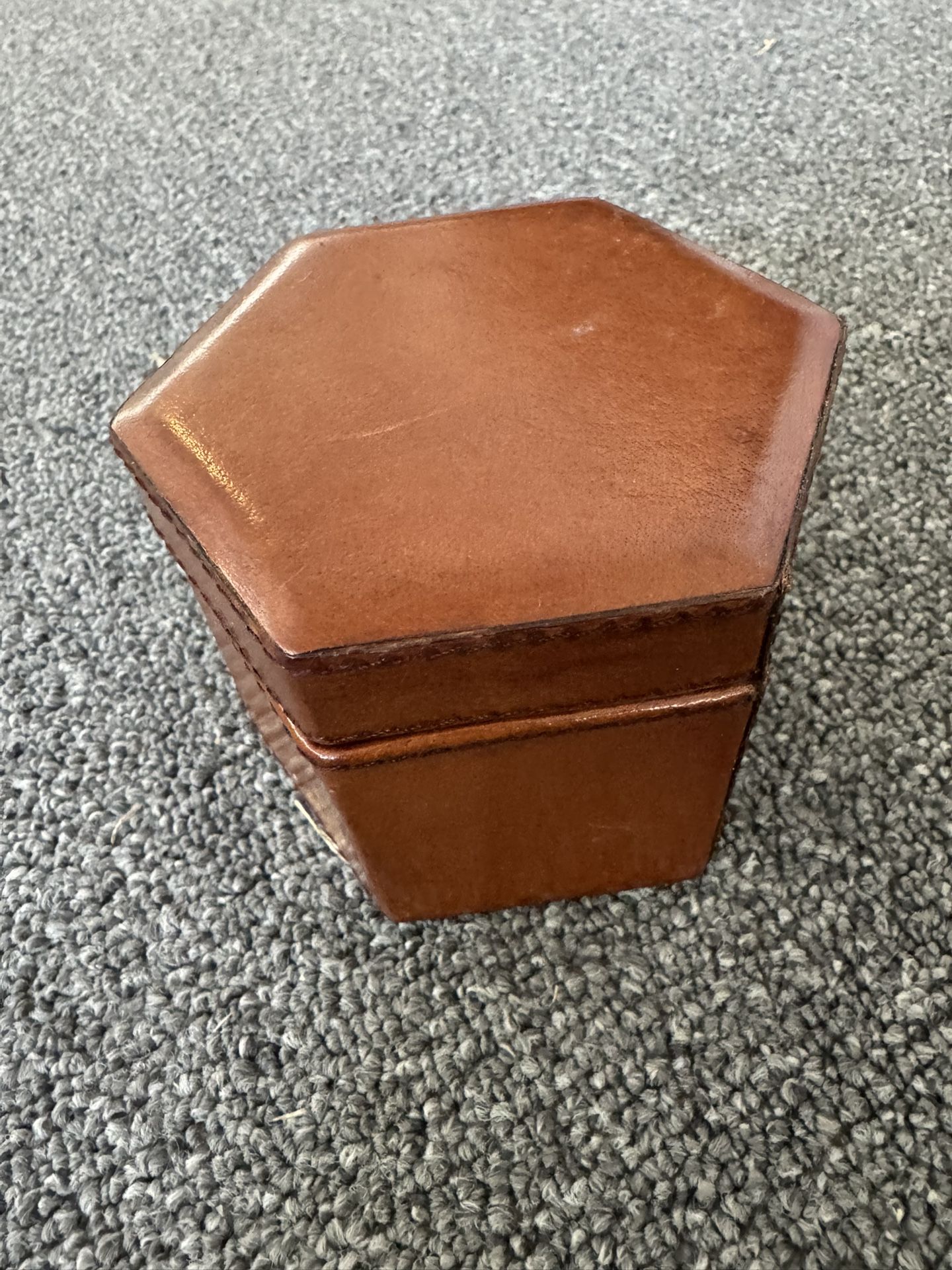 LEATHER HEXAGONAL TRINKET BOX