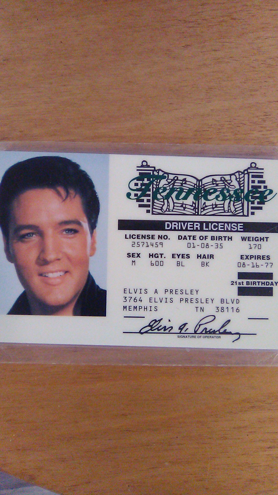 Collectible Elvis License vintage piece