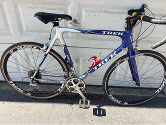 Carbon Fiber Racing Bike