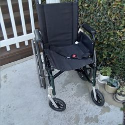 Breezy Standard Wheelchair
