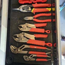 Milwaukee Hand Tools
