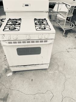 Gas stove