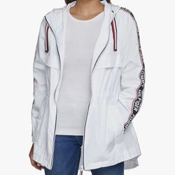 Tommy Hilfiger Women's Oversized White Utility Jacket with Sporty Details