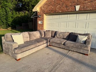 Sectional couch