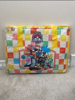 Pokemon Worlds 2025 Cooler