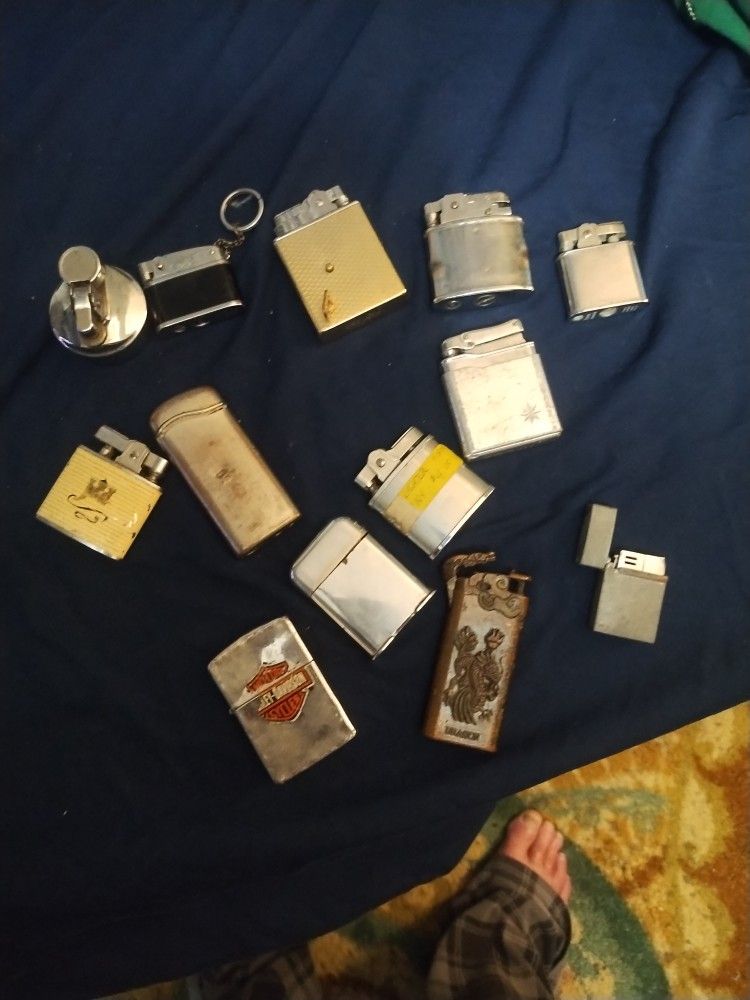 Vintage Lighters Mono Gas Caliba Thorns Switzerland Pacton Ny Penguin Music Lighter And Champion 30 Buys Them All