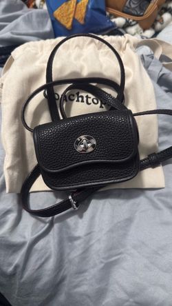 Coach mini wallet crossbody